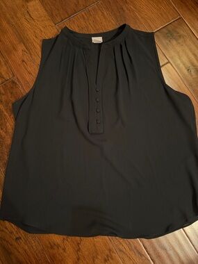 Chico's Black Sleeveless Pleated Henley Camisole